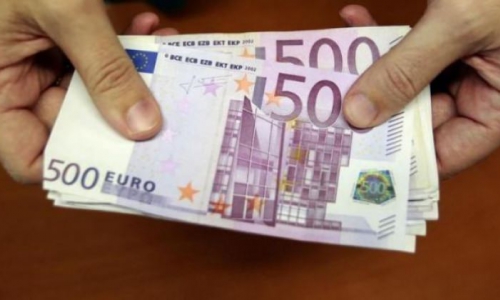 500 EURO TEDAVÜLDEN KALKIYOR