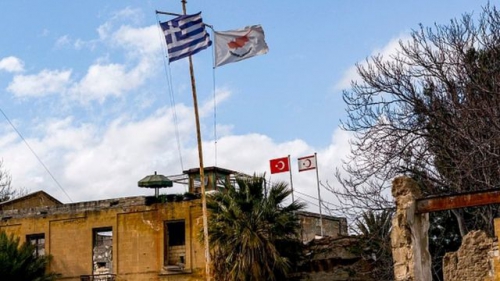 KIBRIS'TA GEÇMİŞİN BEDELİ GELECEĞİN TERCİHİ